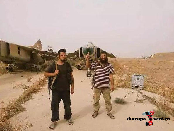 Авиабаза Abu Dhour (Абу Дахур) захвачена силами оппозиции!